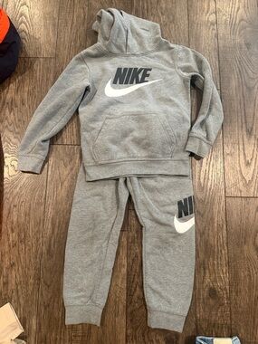 Nike Gray Kids Hoodie & Joggers Set
